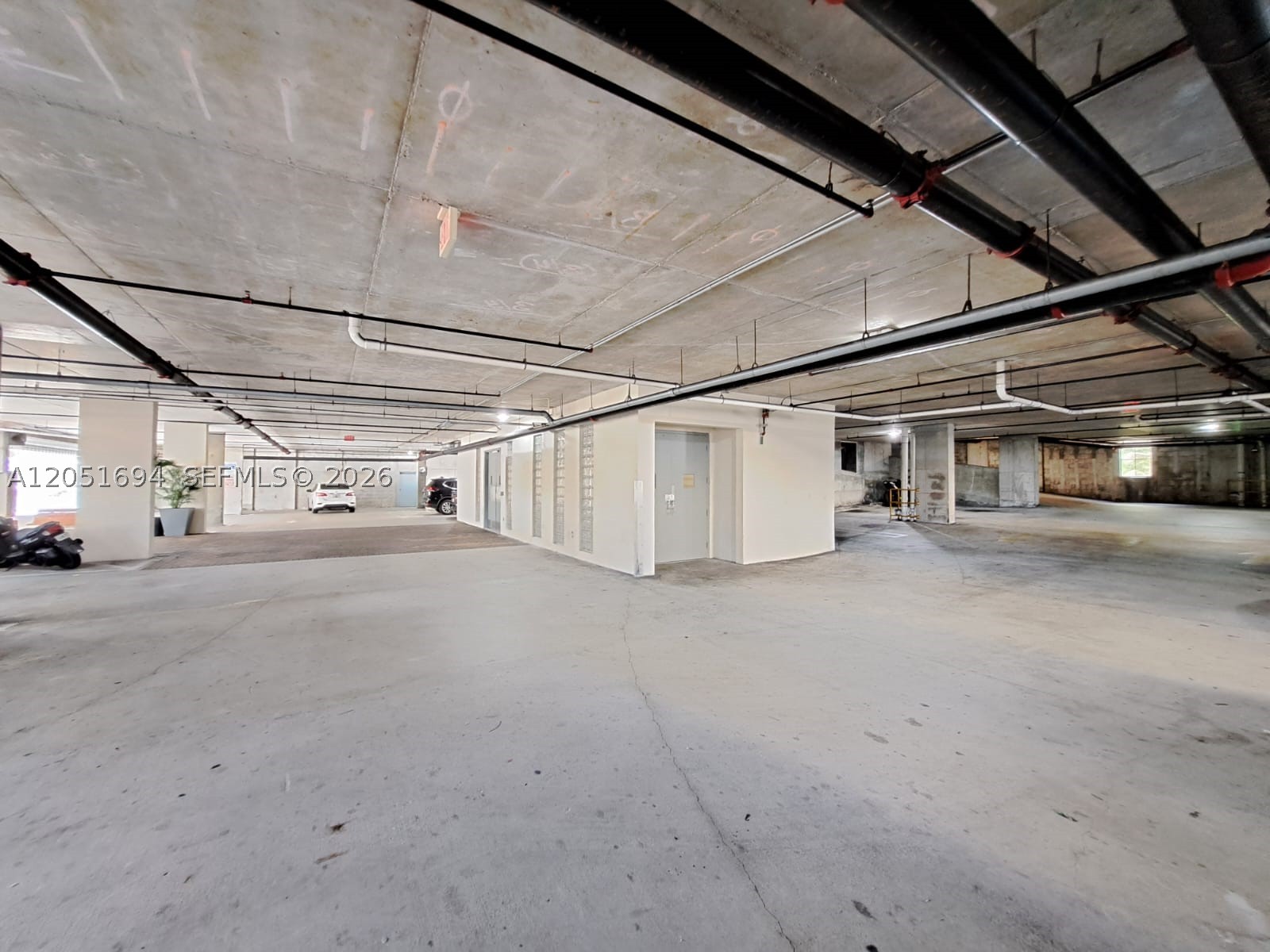 BRICKELL RIVERVIEW - Residential Lease