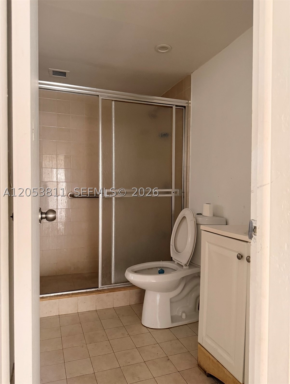 CHANCELLOR HALL CONDO - Residential Lease