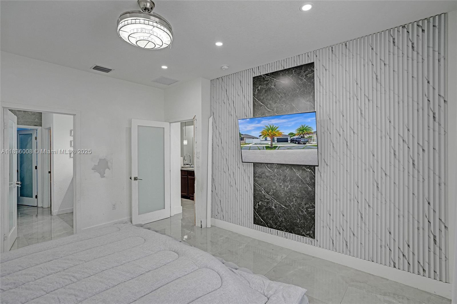 A H AT TURNPIKE SOUTH SEC - Residential