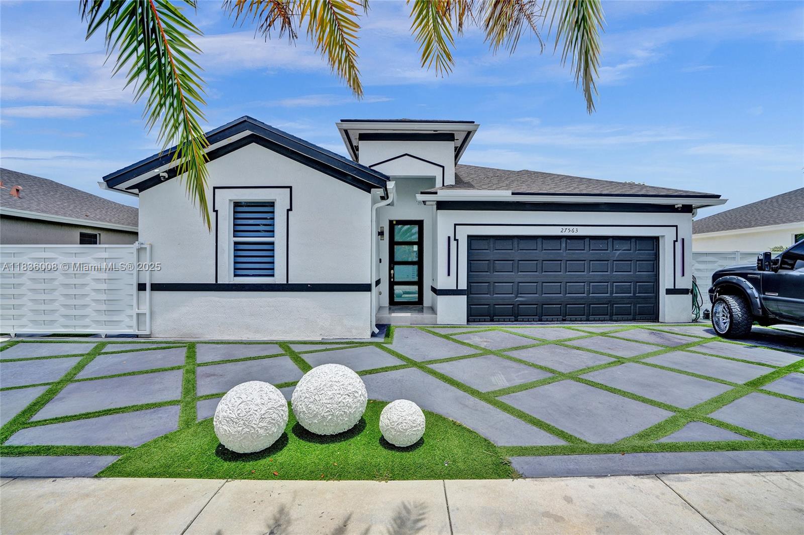 A H AT TURNPIKE SOUTH SEC - Residential