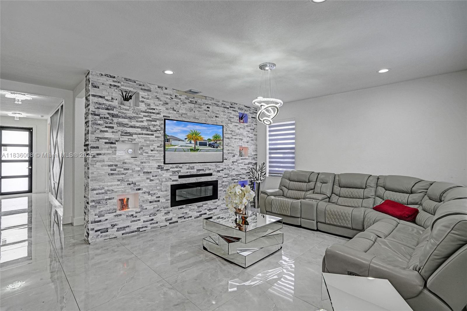 A H AT TURNPIKE SOUTH SEC - Residential