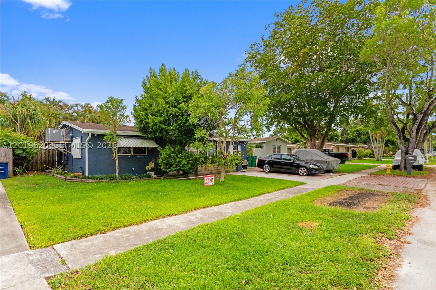 SUMMERTIME ISLES - Residential