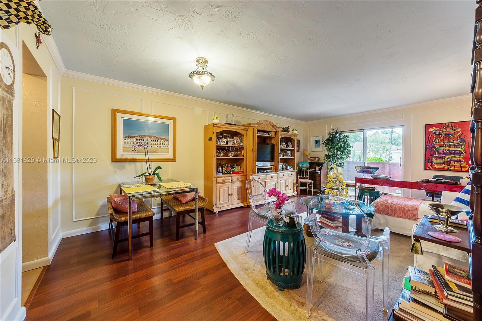 VILLA CAPRI CONDO - Residential Lease