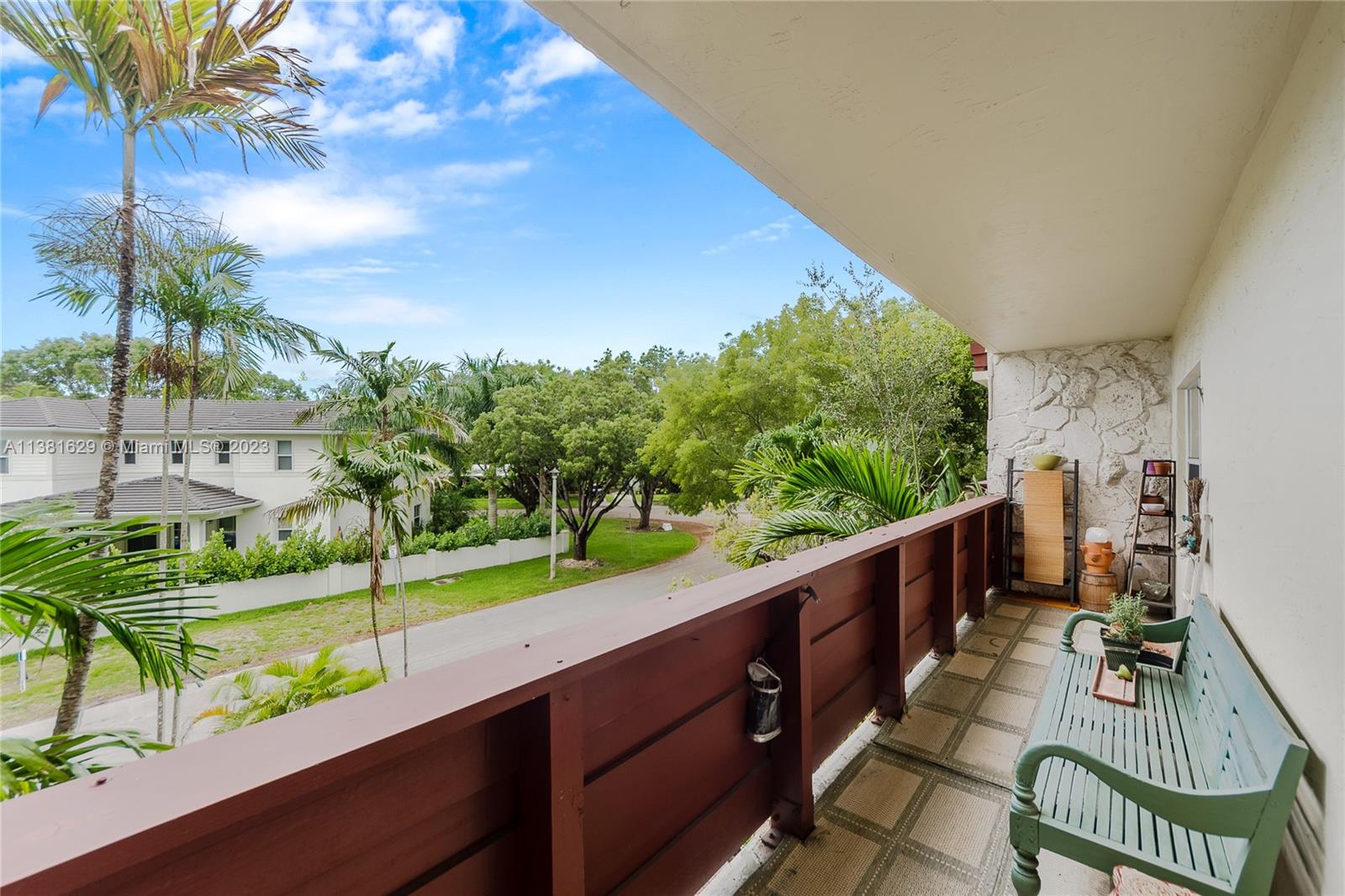 VILLA CAPRI CONDO - Residential Lease