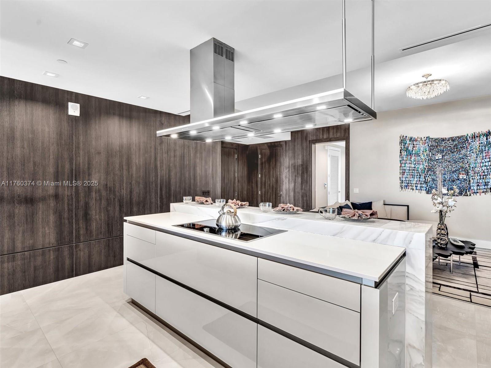 Turnberry Ocean Club Condo - Residential