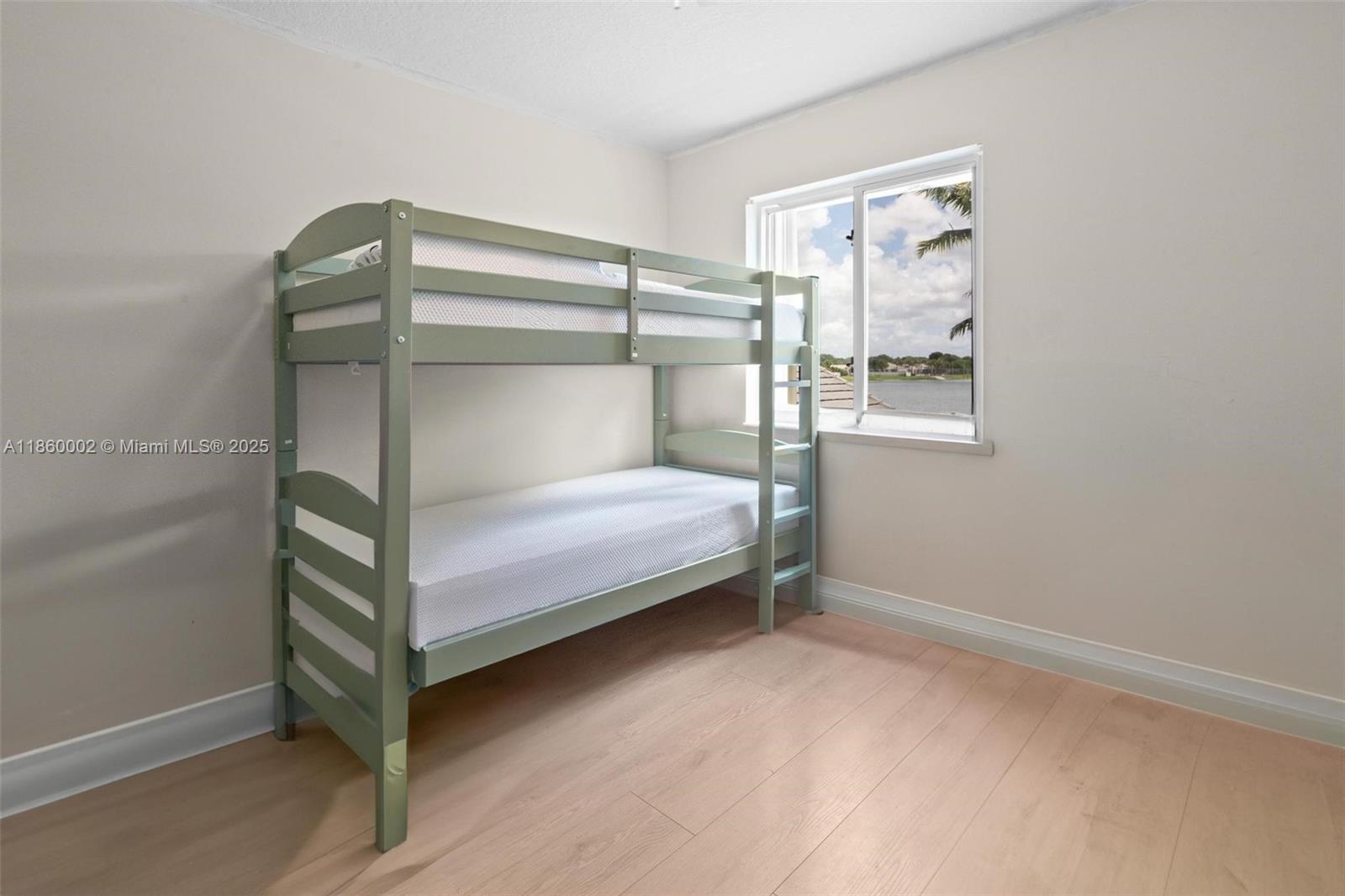 LAND SECTION 8 - Residential Lease