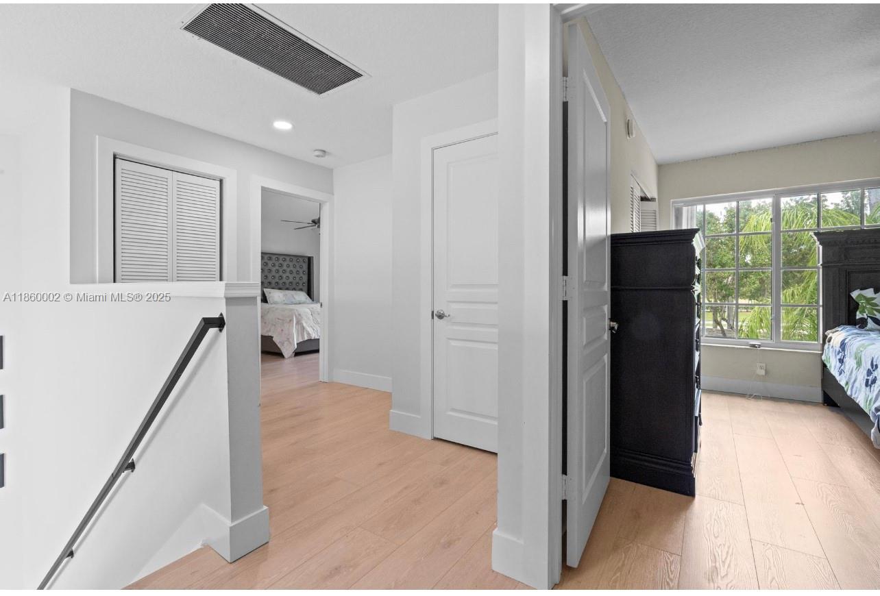 LAND SECTION 8 - Residential Lease