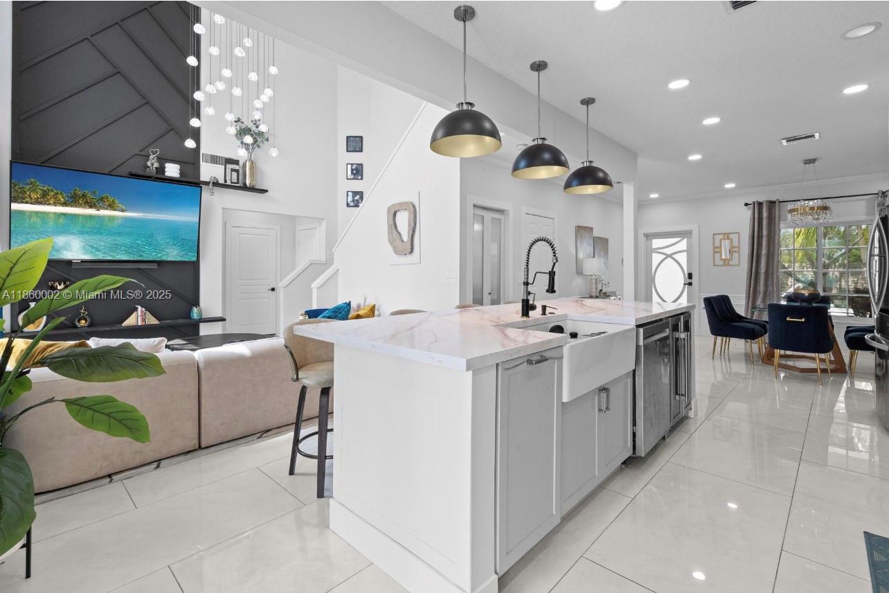 LAND SECTION 8 - Residential Lease