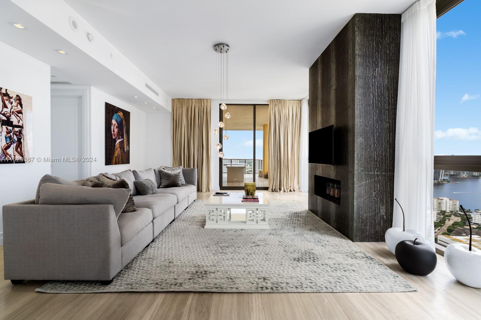 17749 COLLINS AVENUE COND - Residential