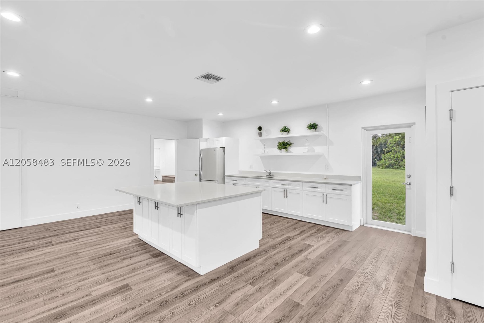 ELDORADO ESTATES IN PLANT - Residential