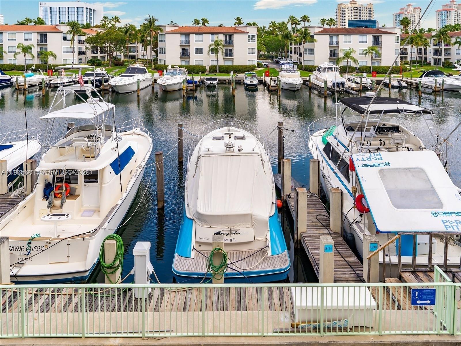 Uptown Marina Lofts Condo - Land