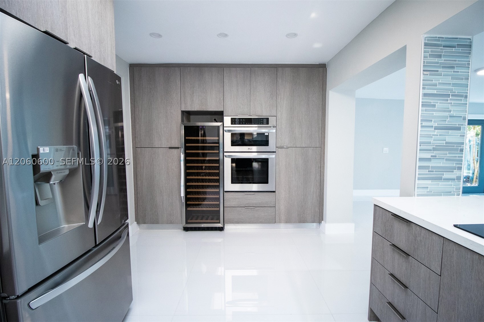 Poincettia Heights - Residential