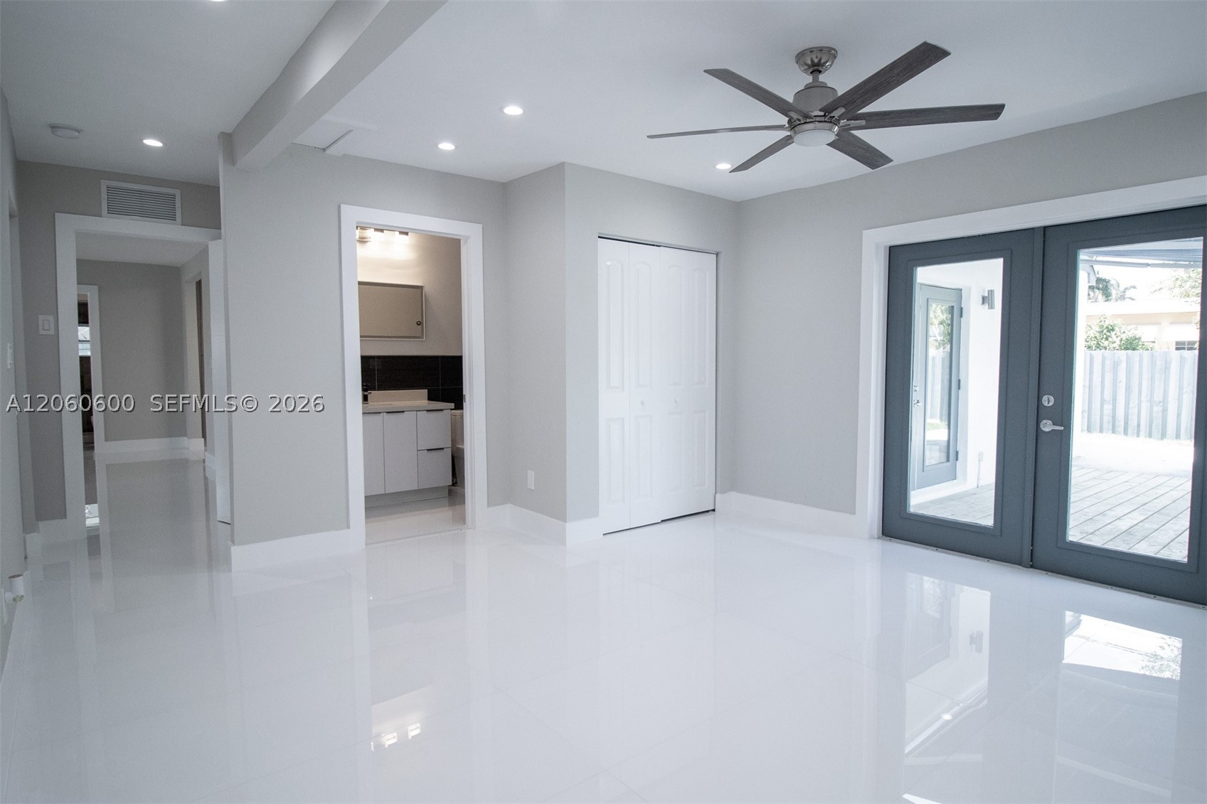 Poincettia Heights - Residential