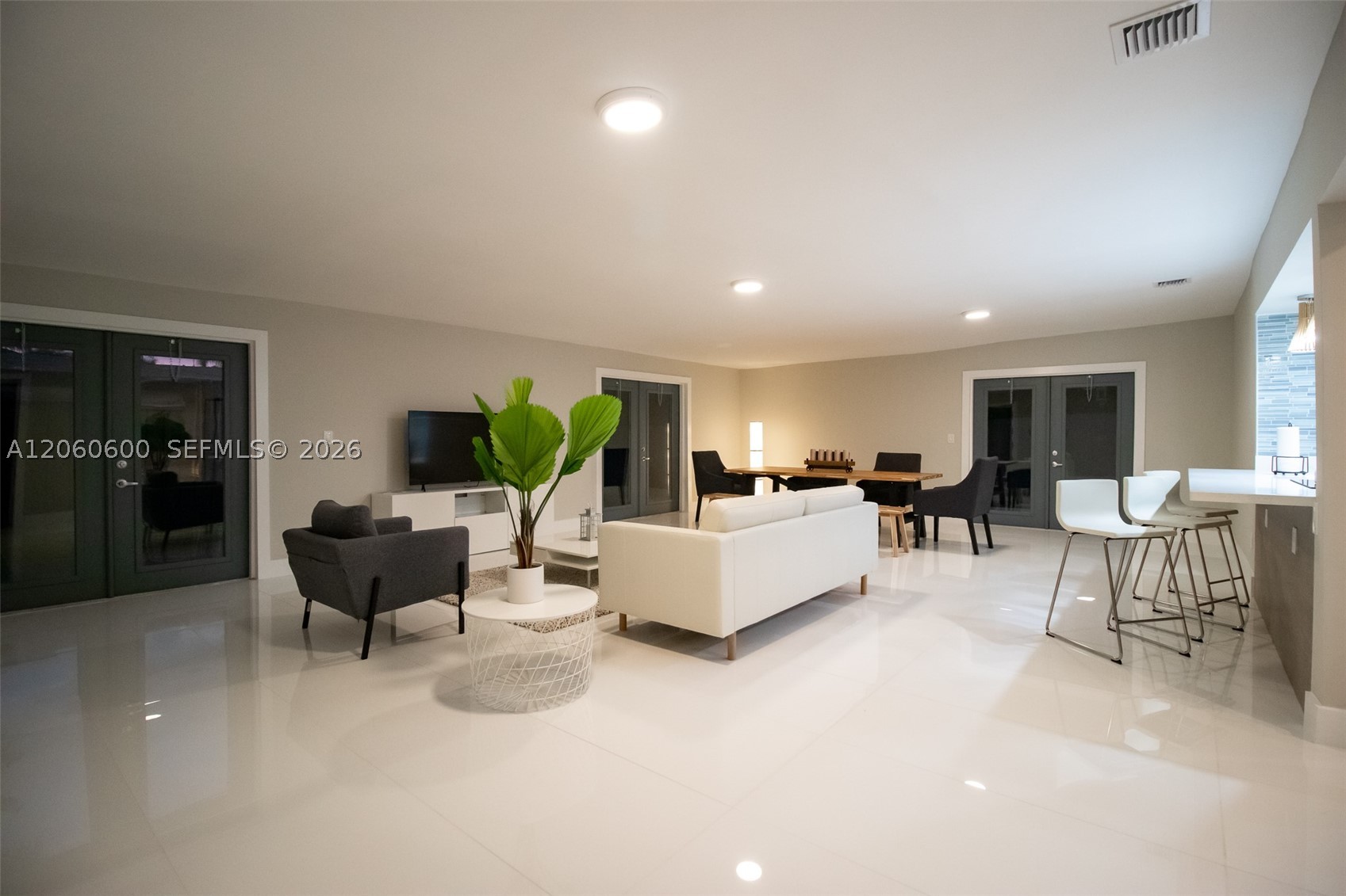 Poincettia Heights - Residential
