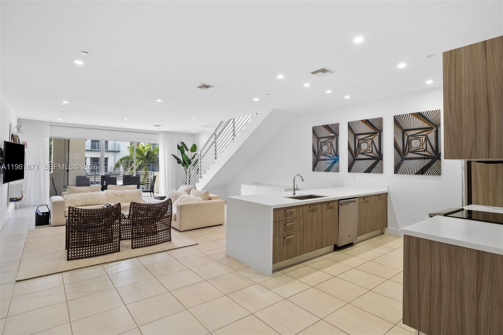 GALLERIA LOFTS CONDO - Residential