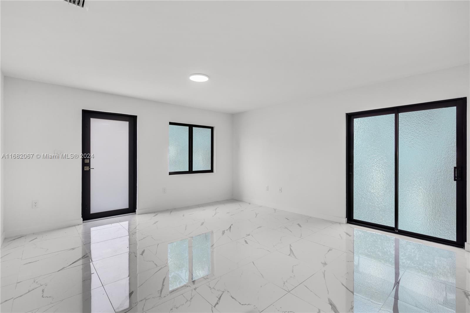E LIBERTY CITY SEC A - Residential