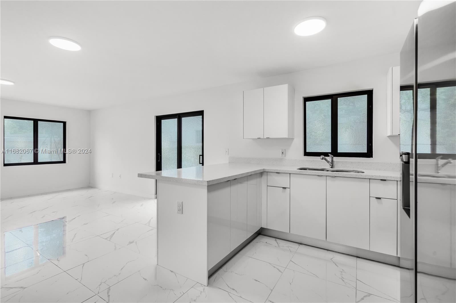 E LIBERTY CITY SEC A - Residential