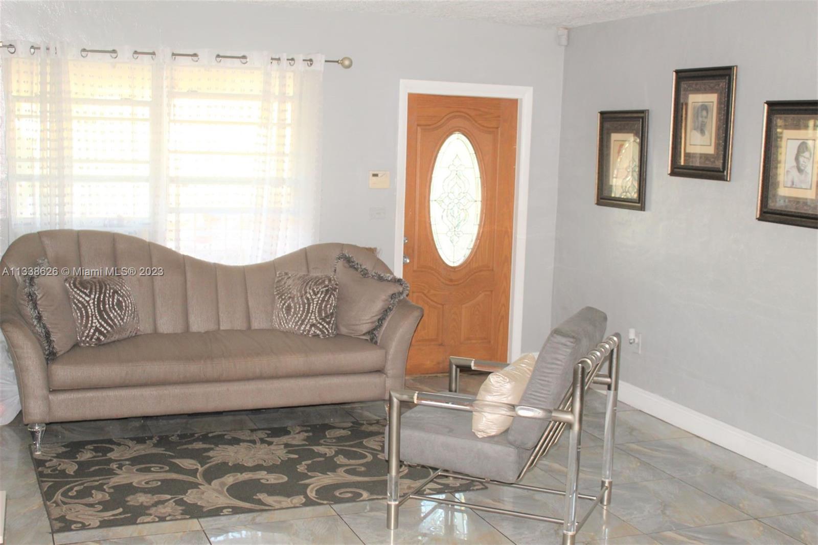 1ST ADDN TO PANULETA GARD - Residential
