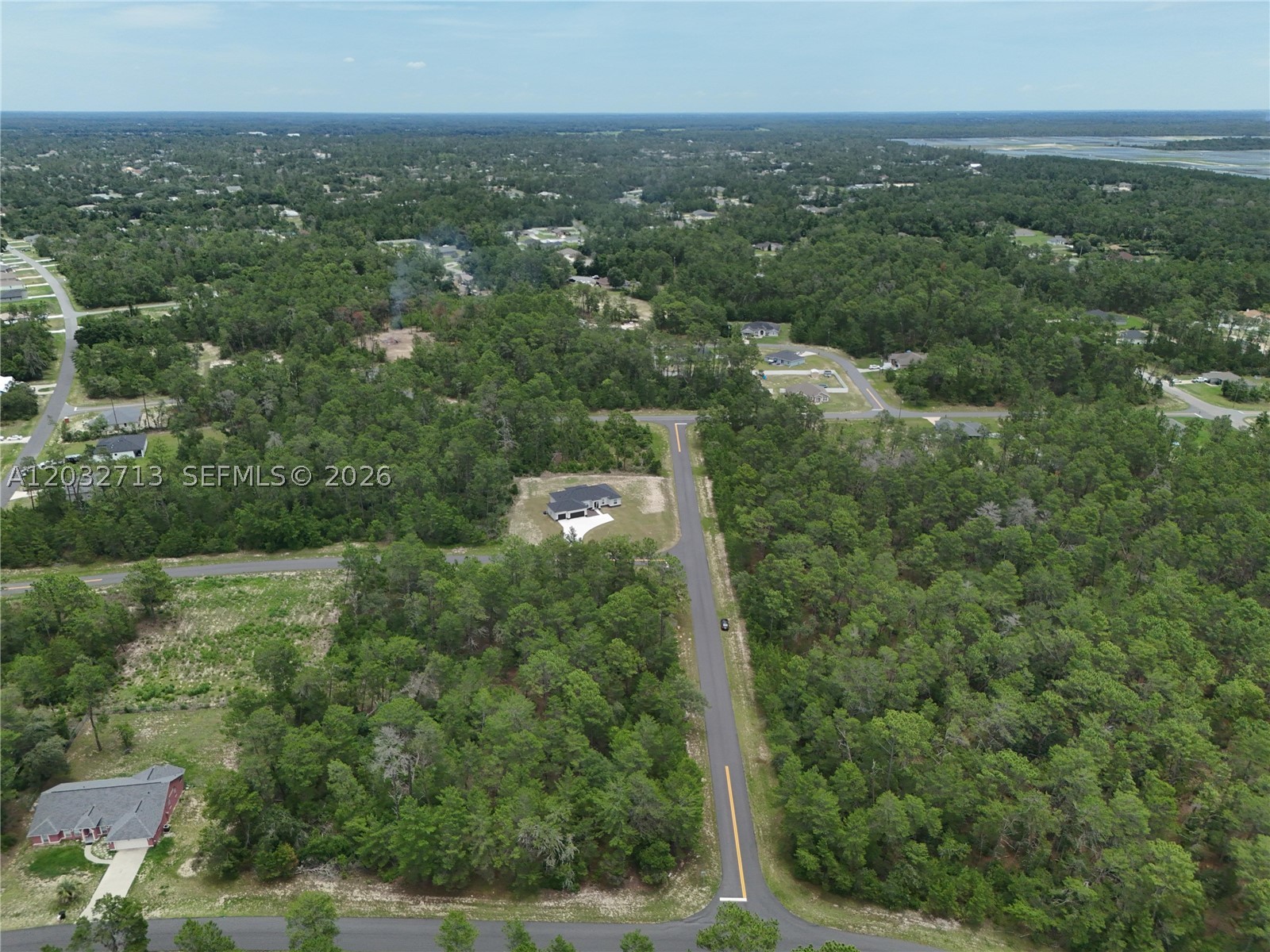 MARION OAKS - Land