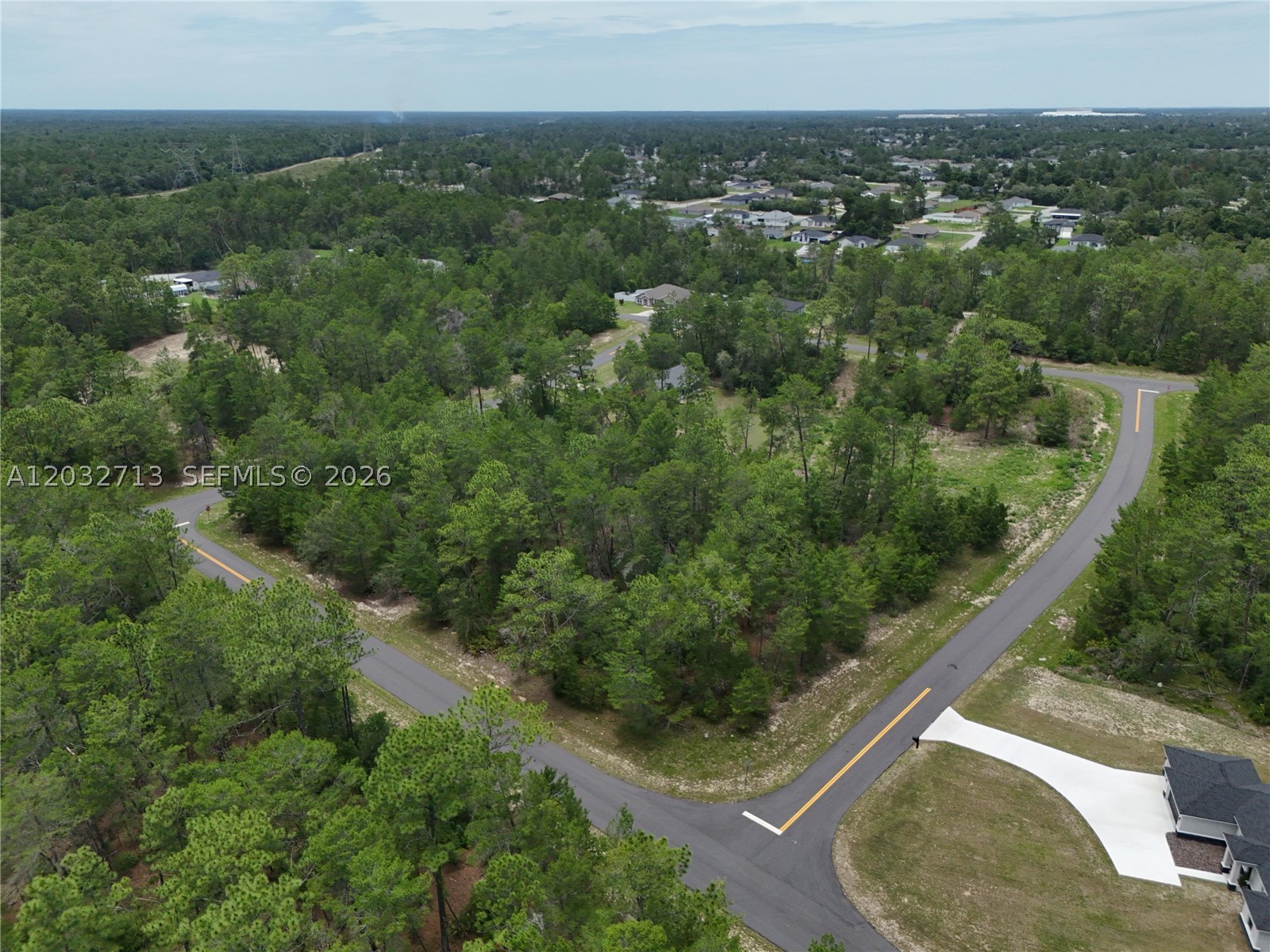 MARION OAKS - Land