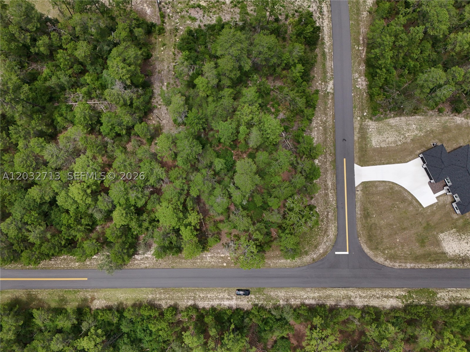 MARION OAKS - Land