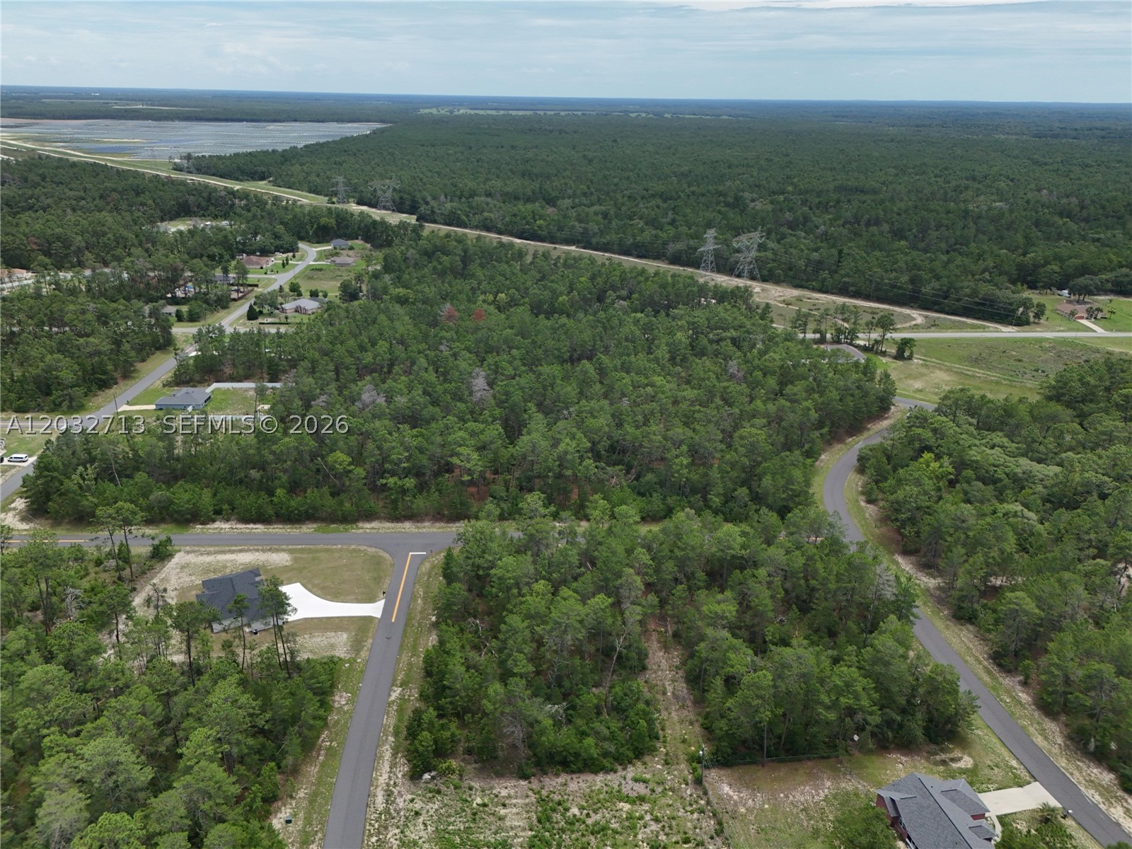 MARION OAKS - Land