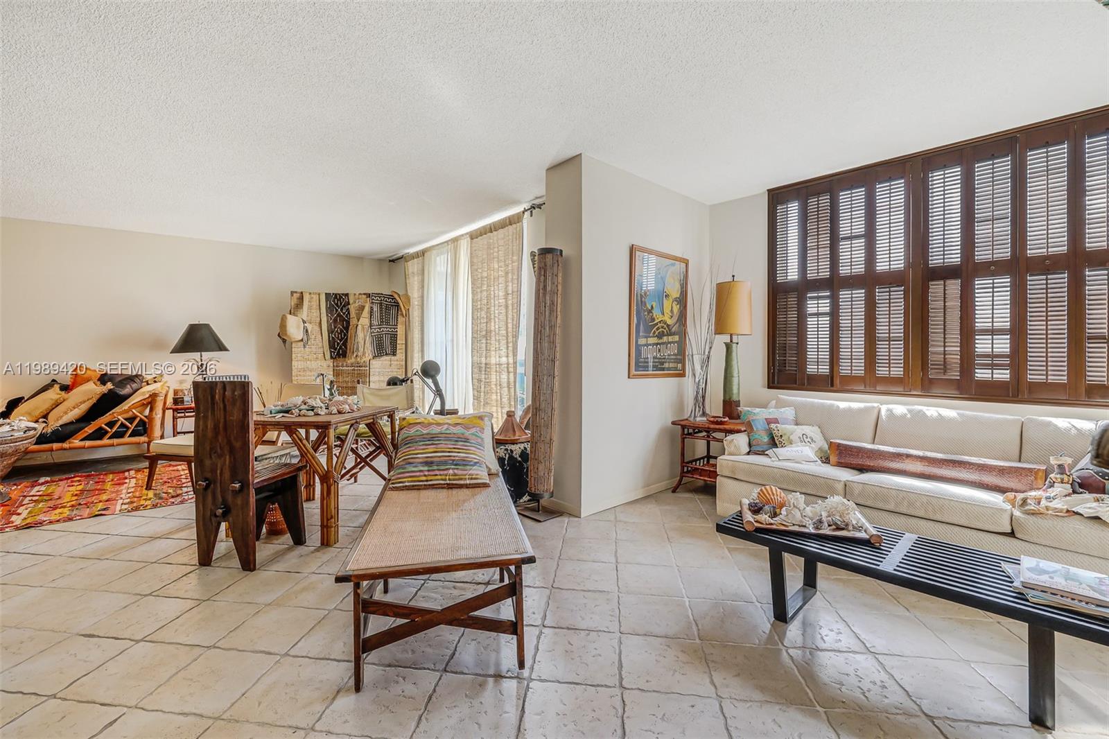 MAISON GRANDE CONDO - Residential