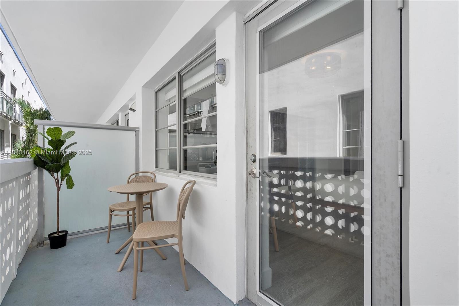THE STRAND ON OCEAN DRIVE - Residential