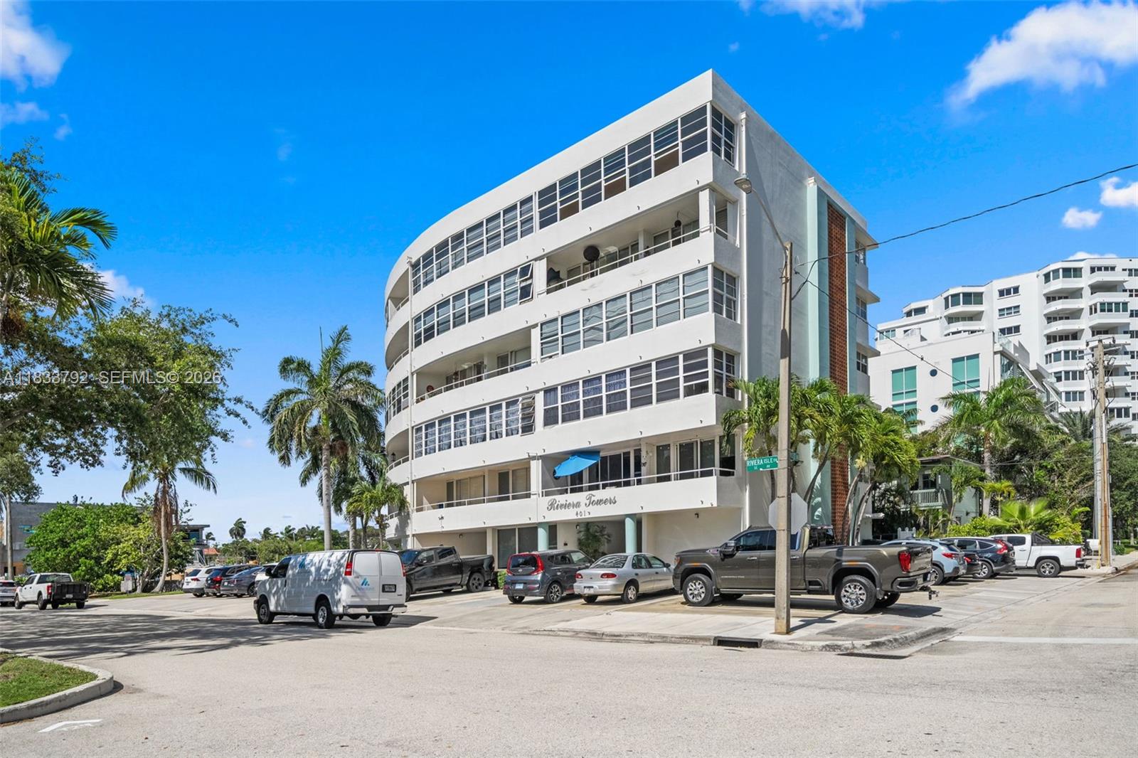Price Reduced = Motivated Seller! Classic Building in an Unbeatable Location! This Ocean Facing Top Floor Gem is a real findjust off Las Olas in the Idlewyld & Riviera Isles neighborhoods. A well maintained corner unit with an ample 1265 Sq Feet featuring 1 Bed, 1 Bath, + office. If you are so inspired you can design this unit to achieve your vision.  New impact windows facing East & North & West which can open to capture that flow through, soothing ocean breeze. Saltillo tile flooring. On the top floor unit, you are just steps away from the huge roof top patio offering views of ocean, port, city, & the idyllic neighborhoods.  In addition to beach proximity, it is just  a 20 min walk to Las Olas shops & restaurants.  Laundry, bike room & storage on 1st floor: parking is just steps from the elevator. 
Come See a Classic!