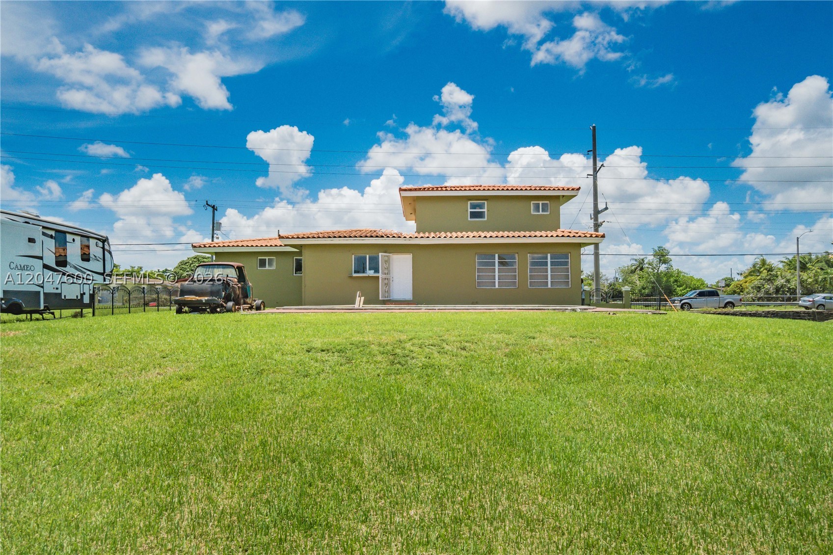 SUNNY ISLES INLAND - Residential