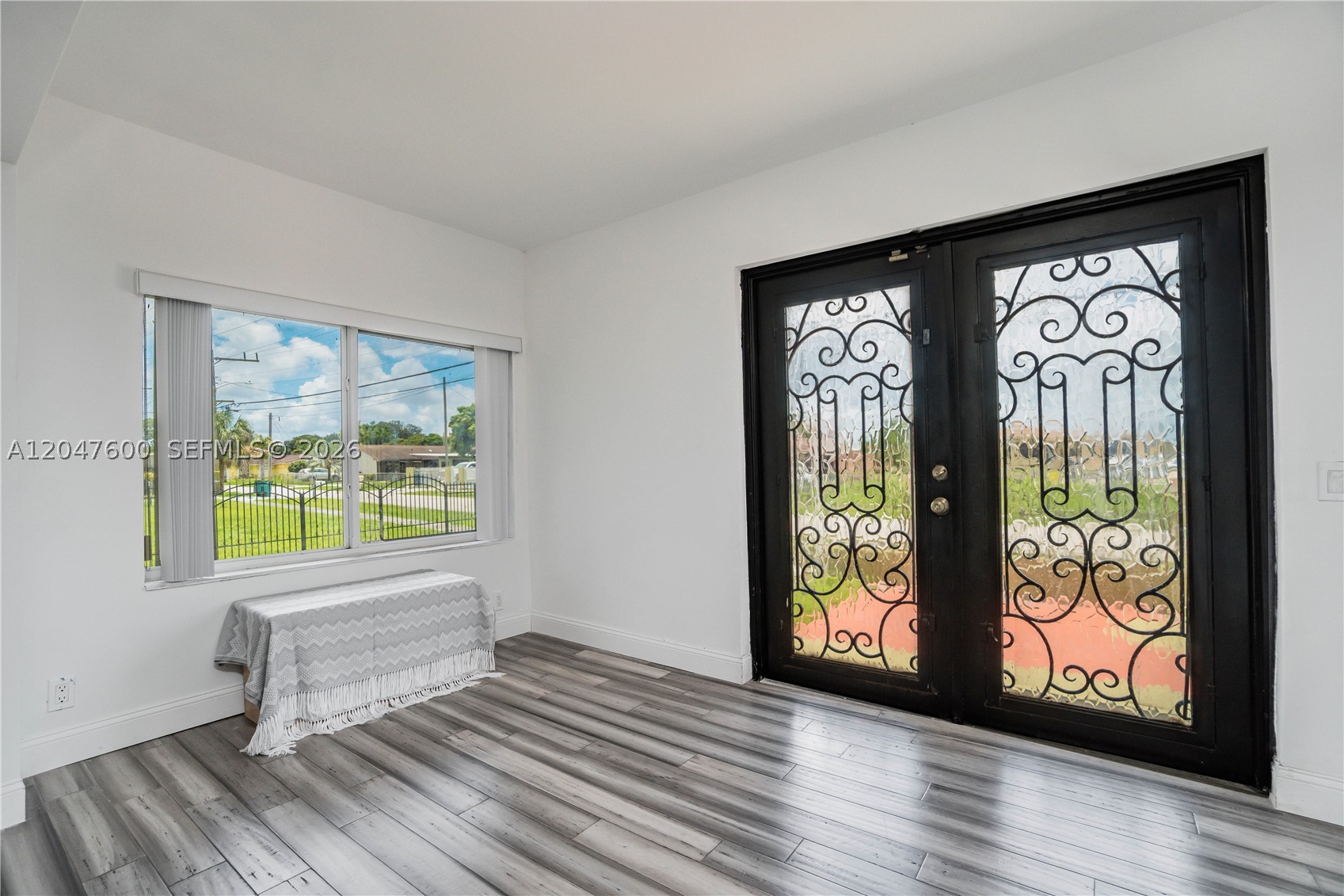 SUNNY ISLES INLAND - Residential