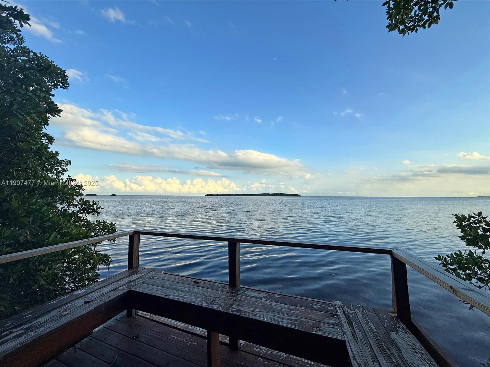 ROYAL HARBOUR YACHT CLUB - Residential