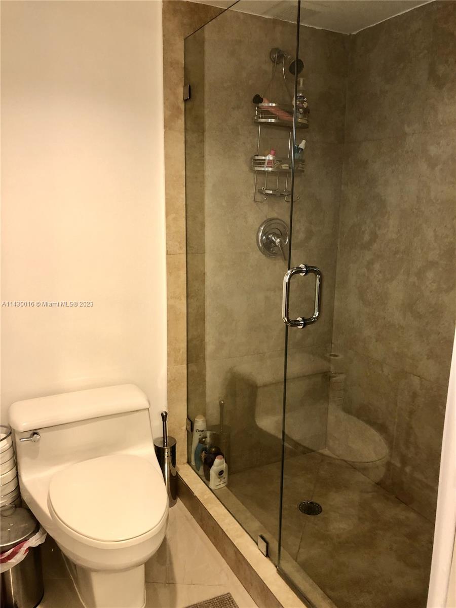 MYSTIC POINTE CONDO NO TH - Residential Lease