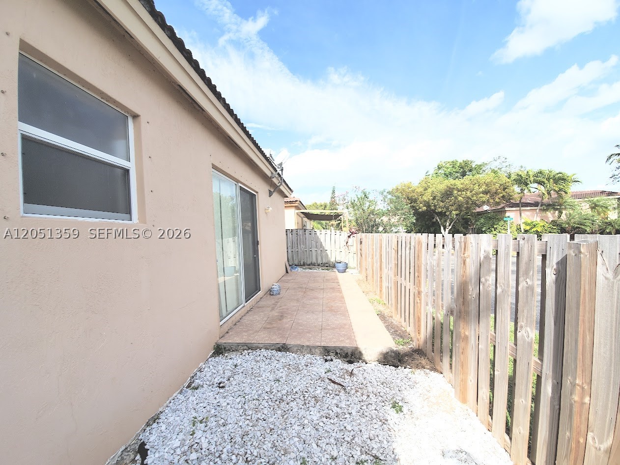 LAKES BY THE BAY SEC 8 - Residential