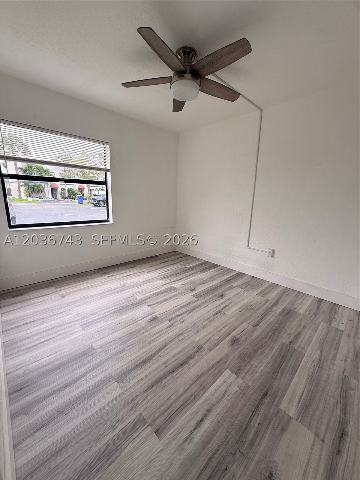TERRANOVA CONDO #10 - Residential Lease