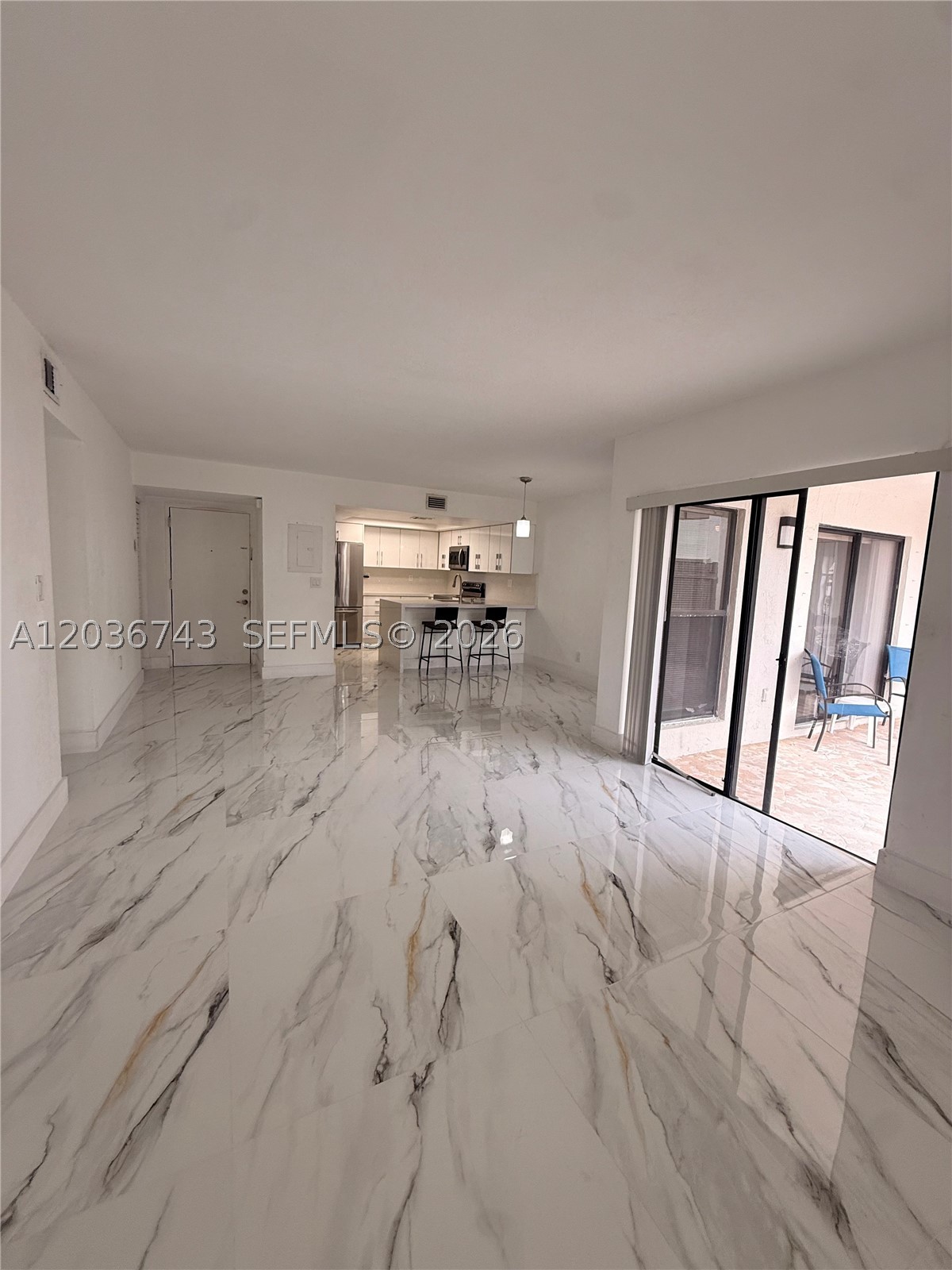 TERRANOVA CONDO #10 - Residential Lease