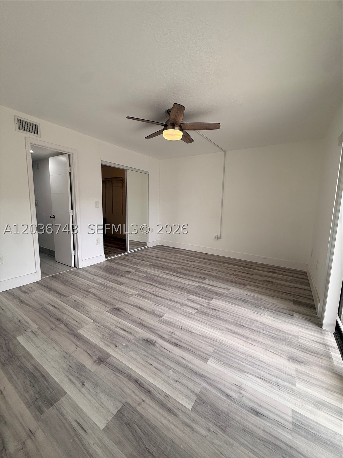 TERRANOVA CONDO #10 - Residential Lease