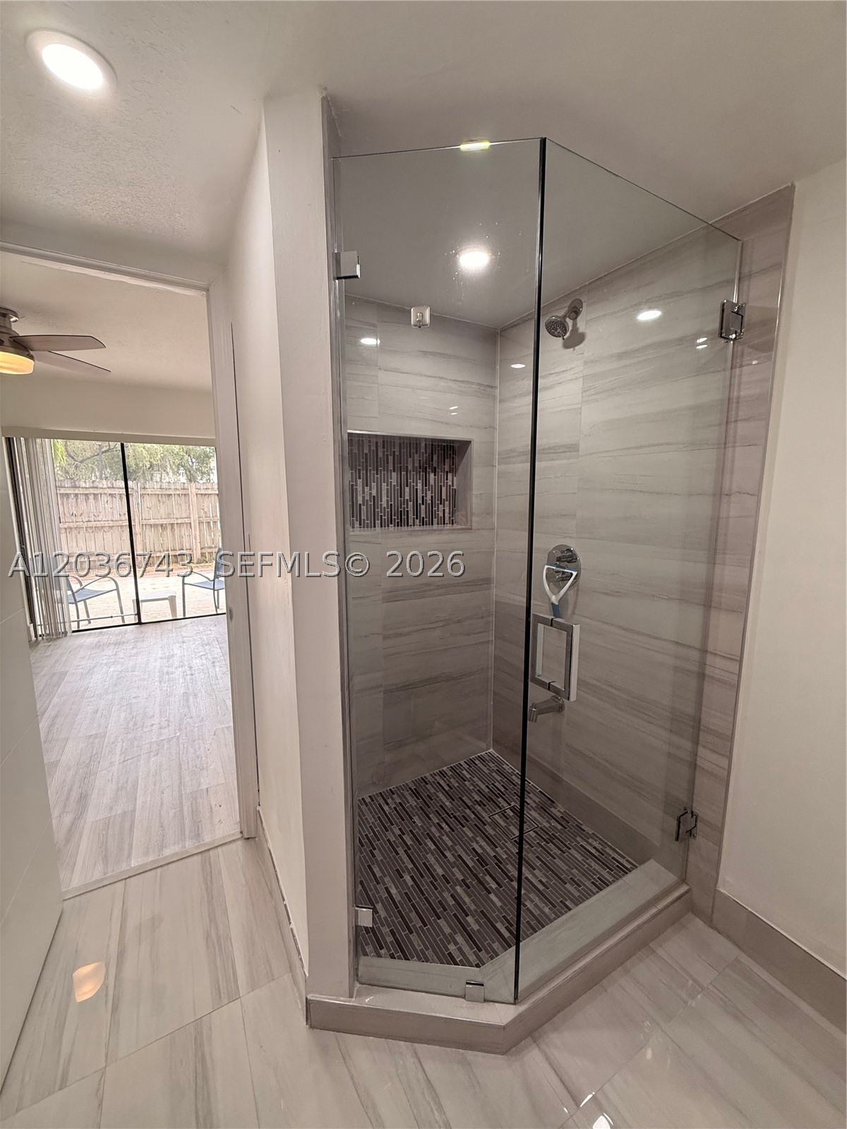 TERRANOVA CONDO #10 - Residential Lease