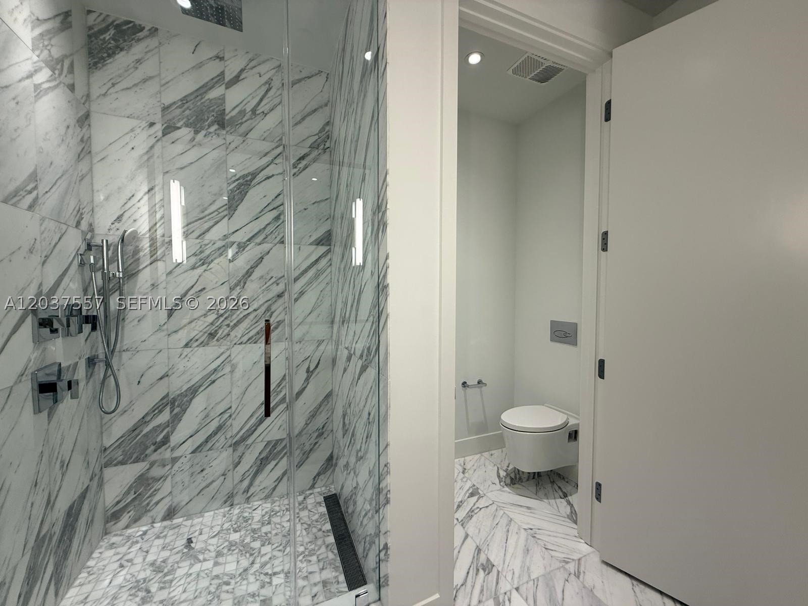 BRICKELL HAMMOCK UNIT NO - Residential Lease