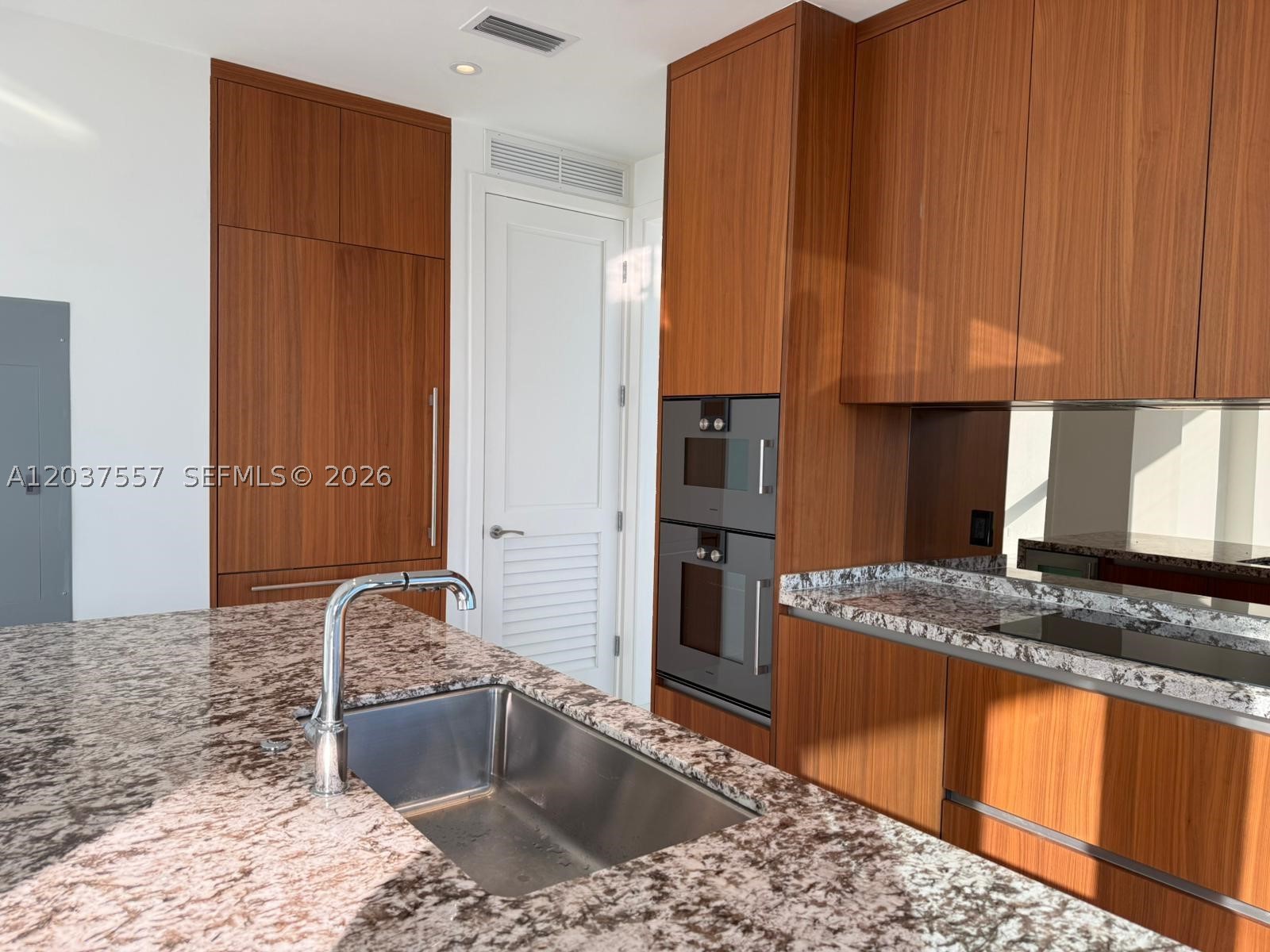 BRICKELL HAMMOCK UNIT NO - Residential Lease