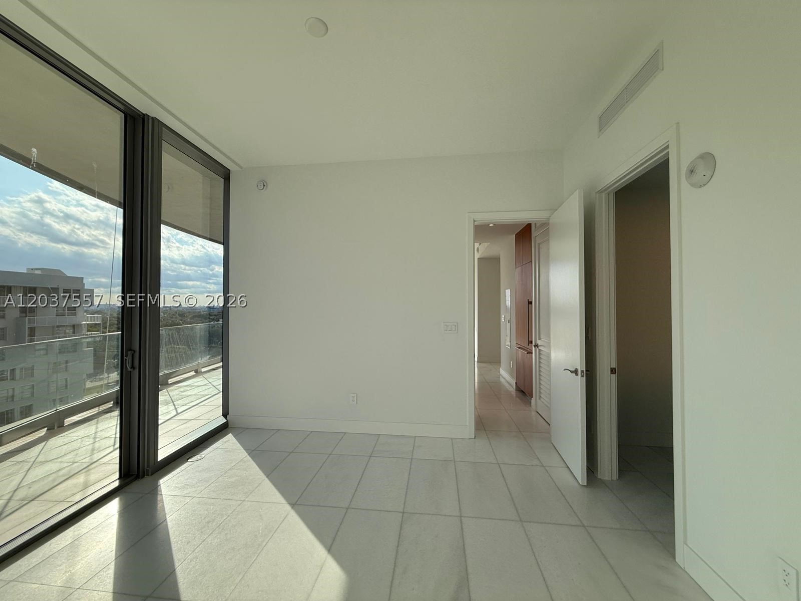 BRICKELL HAMMOCK UNIT NO - Residential Lease
