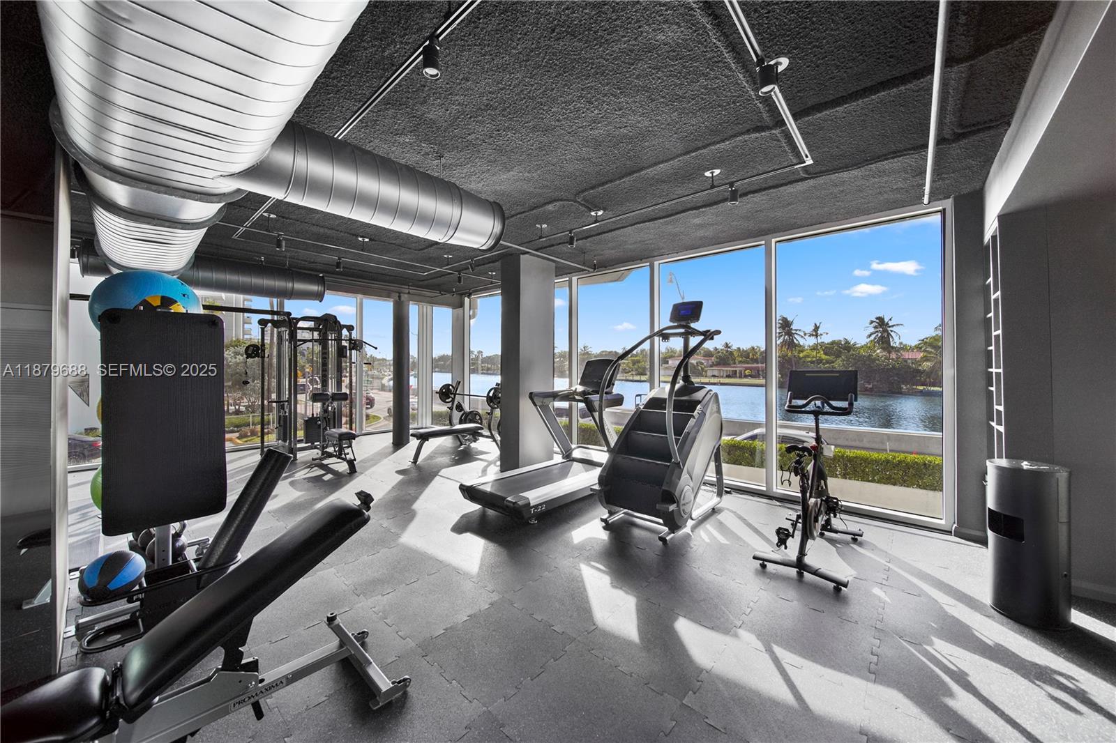 KING DAVID TOWERS CONDO - Residential