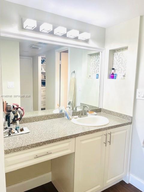 AVENTURA ELDORADO CONDO - Residential