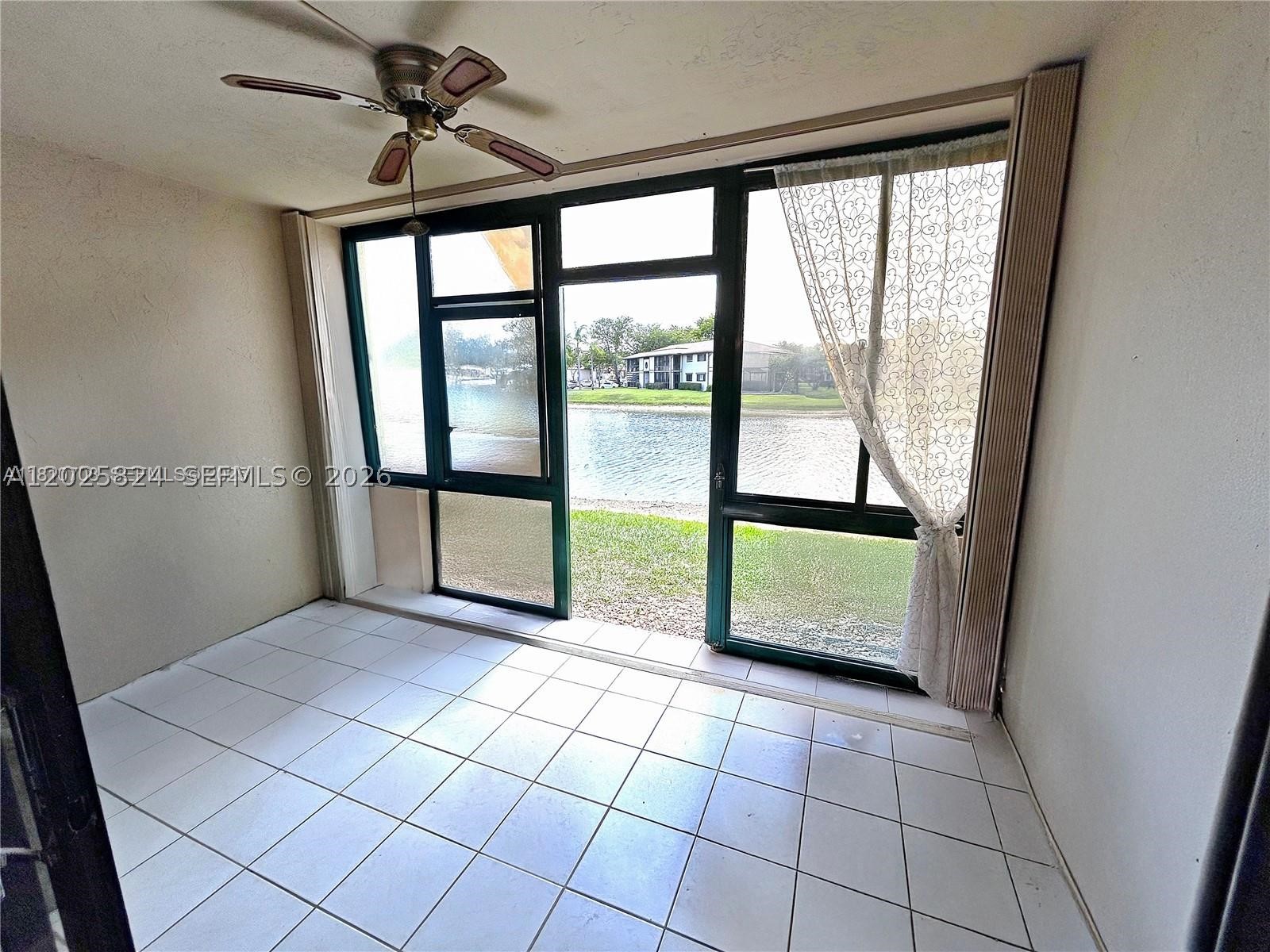 TAMARAC GARDENS CONDOMINI - Residential