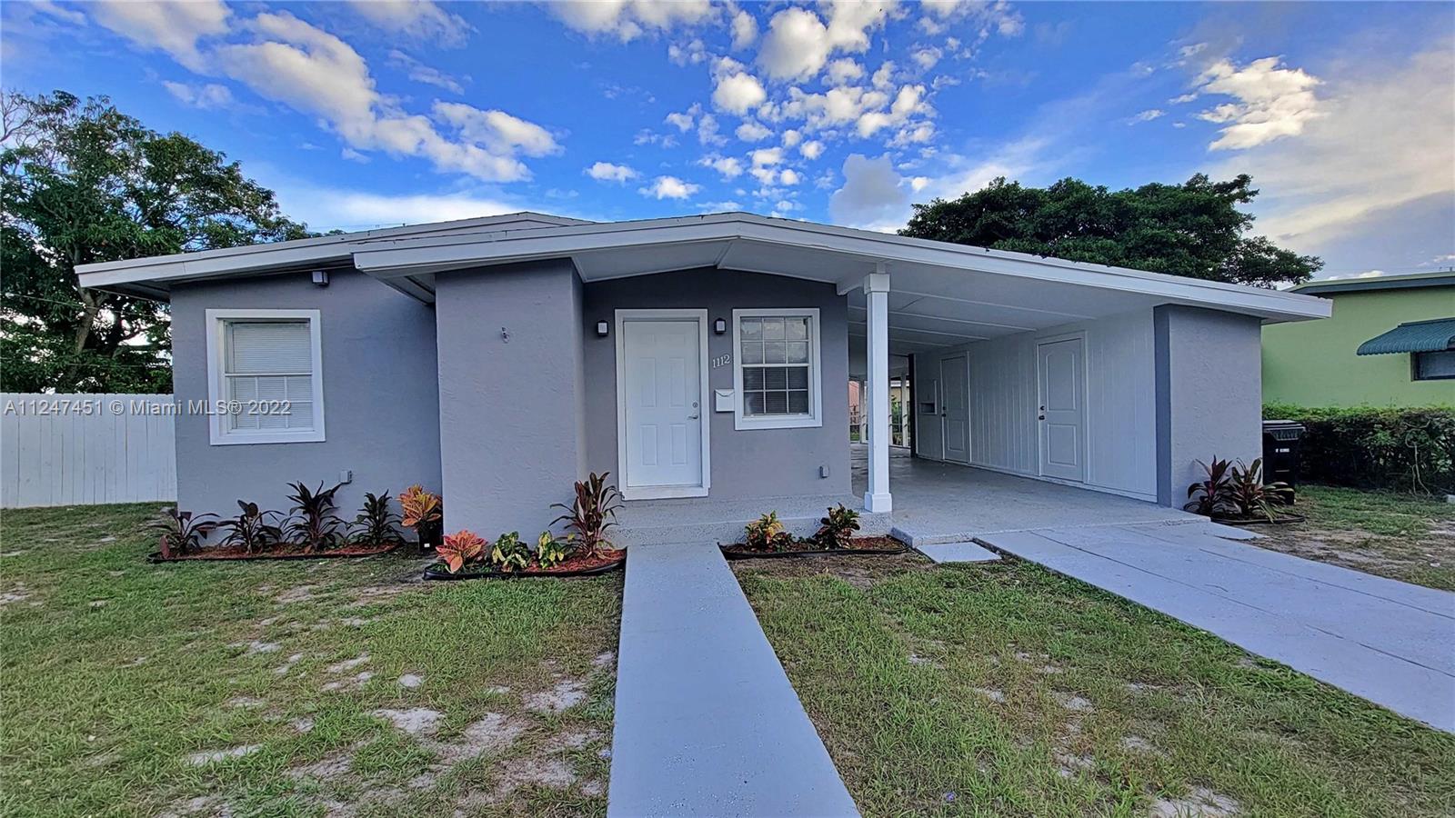 LAUDERDALE MANORS ADD - Residential