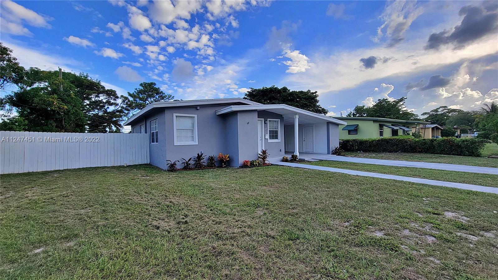 Ready to move in 3 bedroom, 1 bath single home. 5k CREDIT CLOSING. New roof, Central air conditioner, white quartz countertops, and new stainless steel appliances. Nice bathroom, new lighting throughout. The utility room features a new Samsung washing machine and dryer. Huge garage with a storage room. The backyard is perfect, with enough room to store an RV, boat, additional vehicles or to add a pool in the future. East of to I-95, only 4 miles to the beach and close to downtown Ft. Lauderdale, shopping, airport. Everything you need it. Call or text.