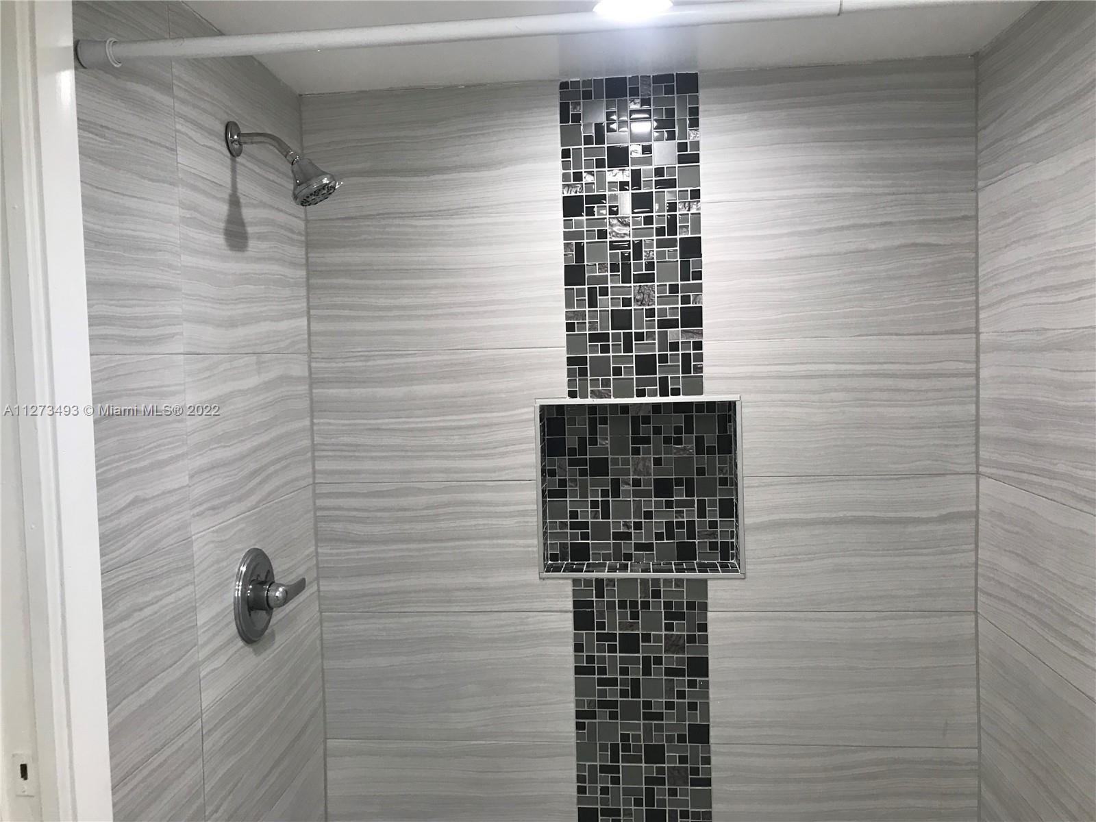THE GREENS CONDO - Residential Lease