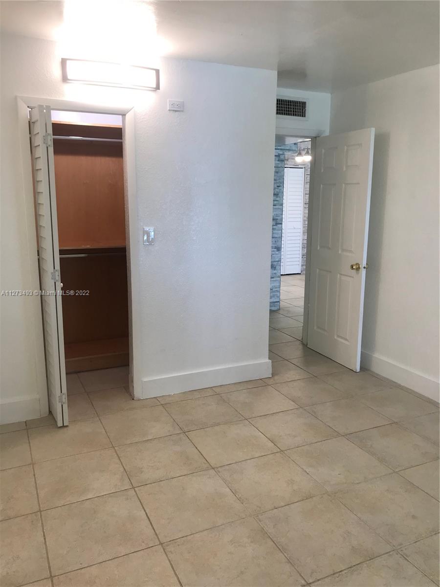 THE GREENS CONDO - Residential Lease