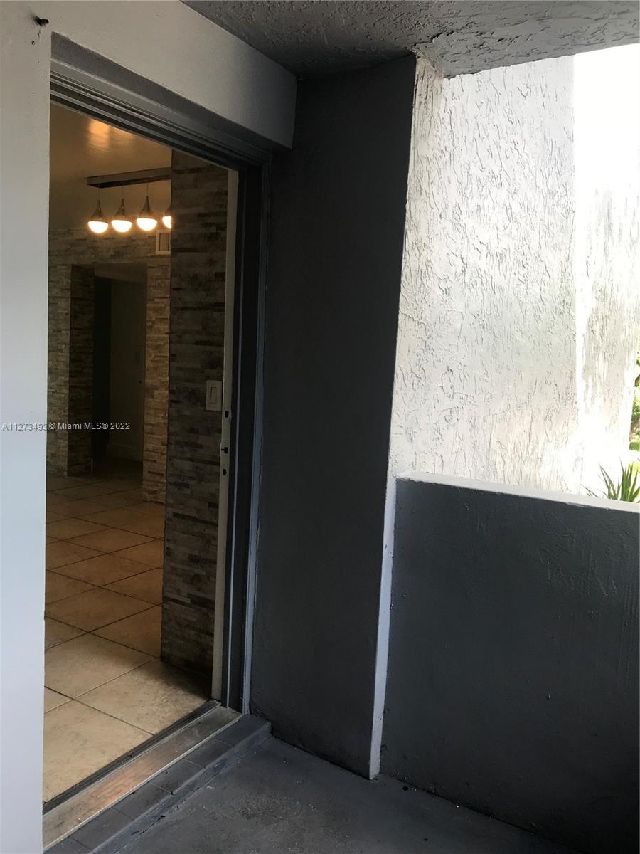 THE GREENS CONDO - Residential Lease