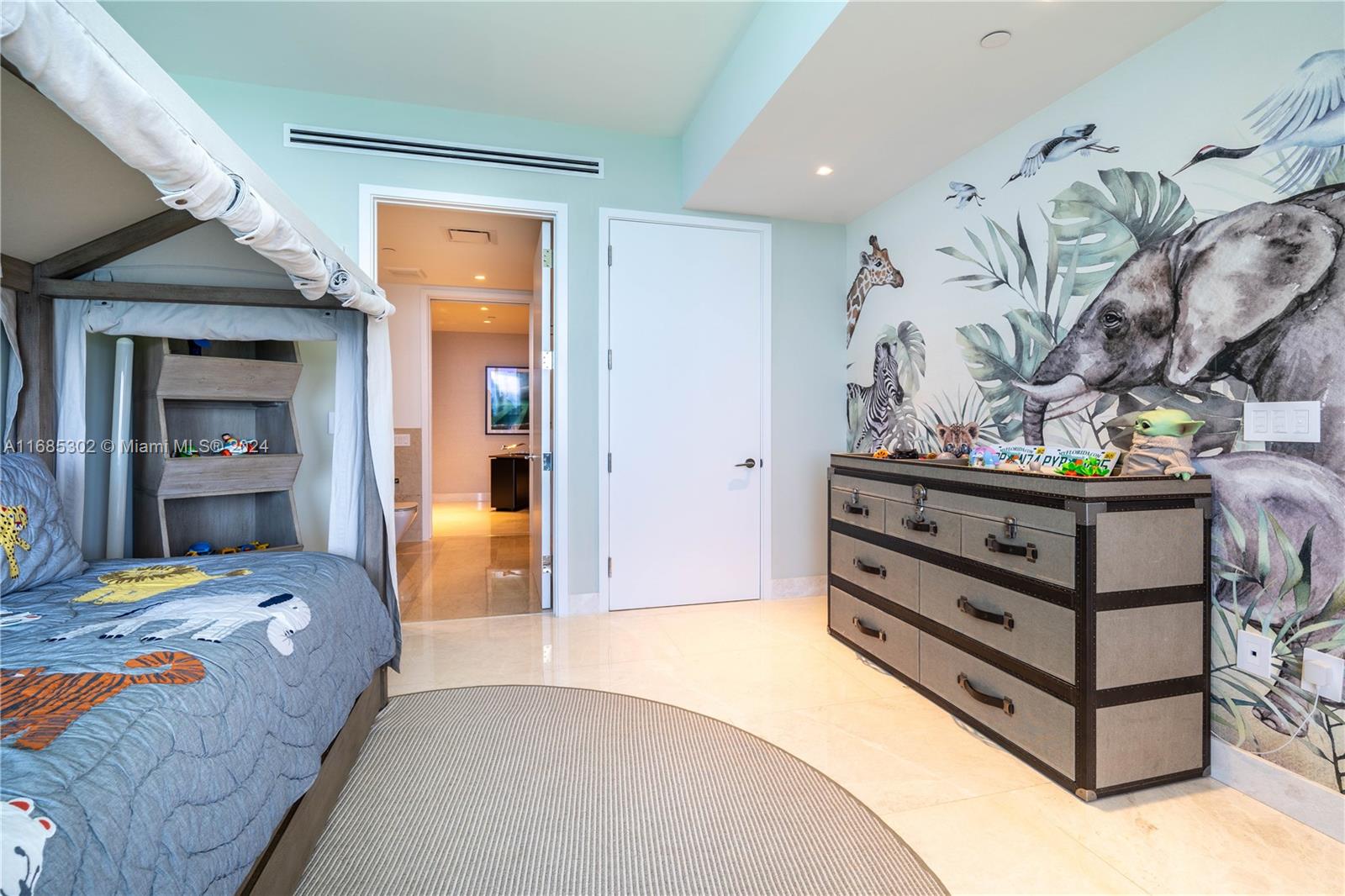 15701 COLLINS CONDO - Residential